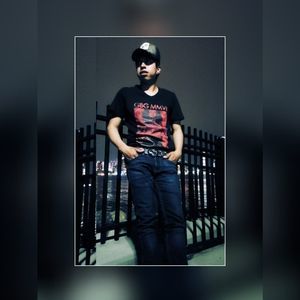 Meet your Posher, Josue